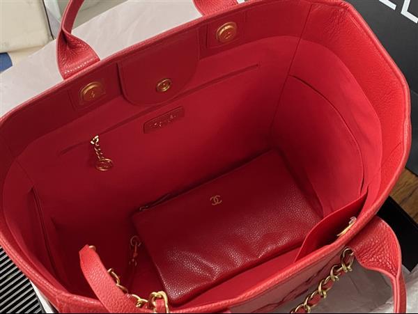 2026127214757716 810